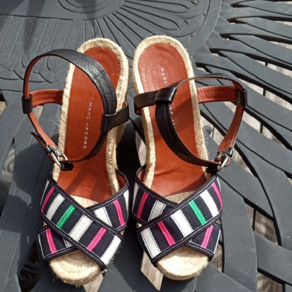 Marc Jacobs Black and Pink Espadrille Sandals